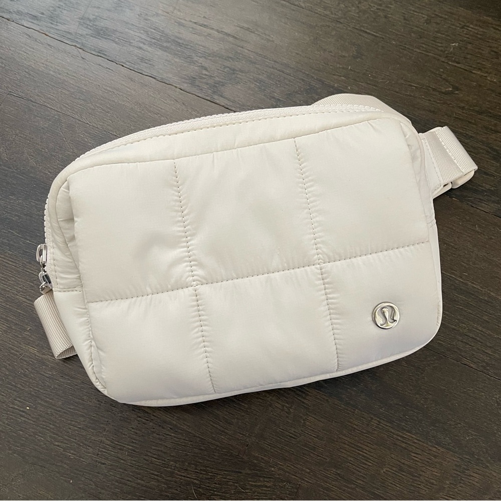 lululemon athletica White Quilted Belt Bag with hand warming pouch